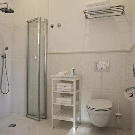 ميلا شقة بليد